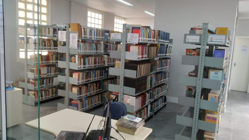 Biblioteca Pública de Palhoça é reinaugurada e conta com muitas atrações