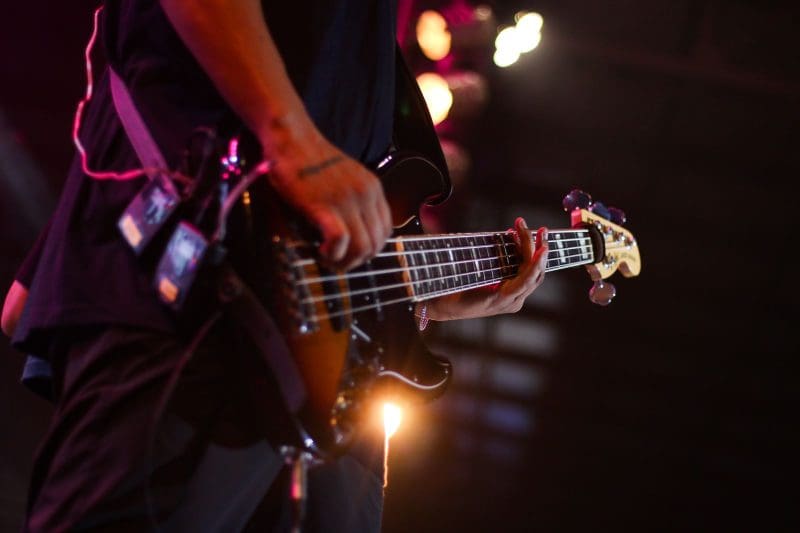 Rock In Blu agita Blumenau com apresentações de bandas neste sábado