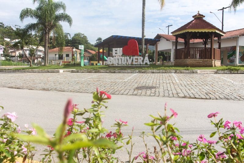 Sorteio da “Promoção Compre em Botuverá”acontece neste sábado