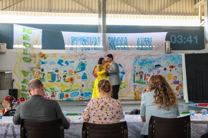 Apae de Brusque sedia etapa regional do Festival Nossa Arte