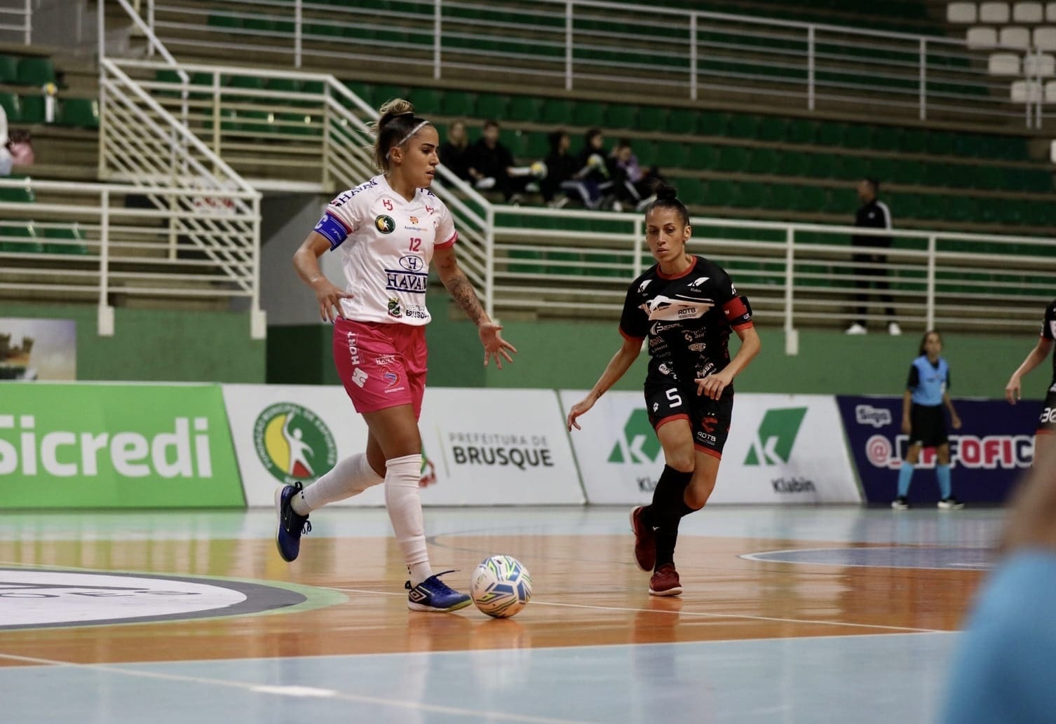 Barateiro Havan enfrenta Pato Branco pela liga nacional
