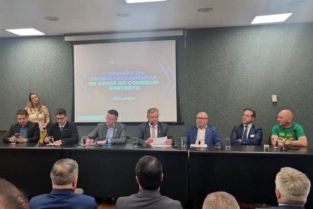 CDL participa de reunião da Frente Parlamentar de Apoio ao Comércio Varejista da Alesc