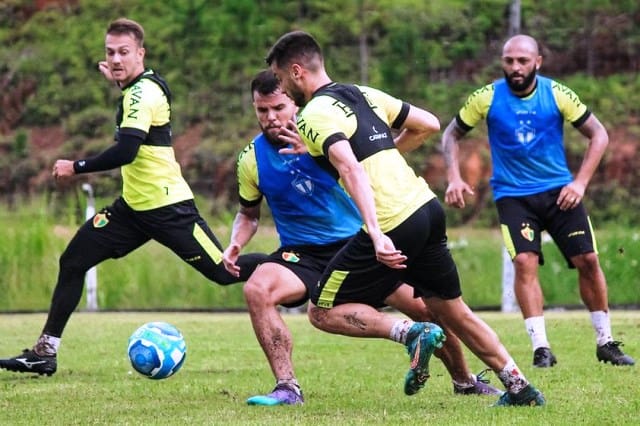Brusque estreia na Série C em casa diante do campeão amazonense