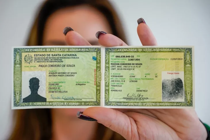 RG vencido não bloqueia INSS; veja o que muda com a nova identidade ...