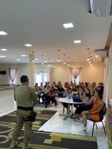 Gaspar inicia treinamento em escolas com a Polícia Militar