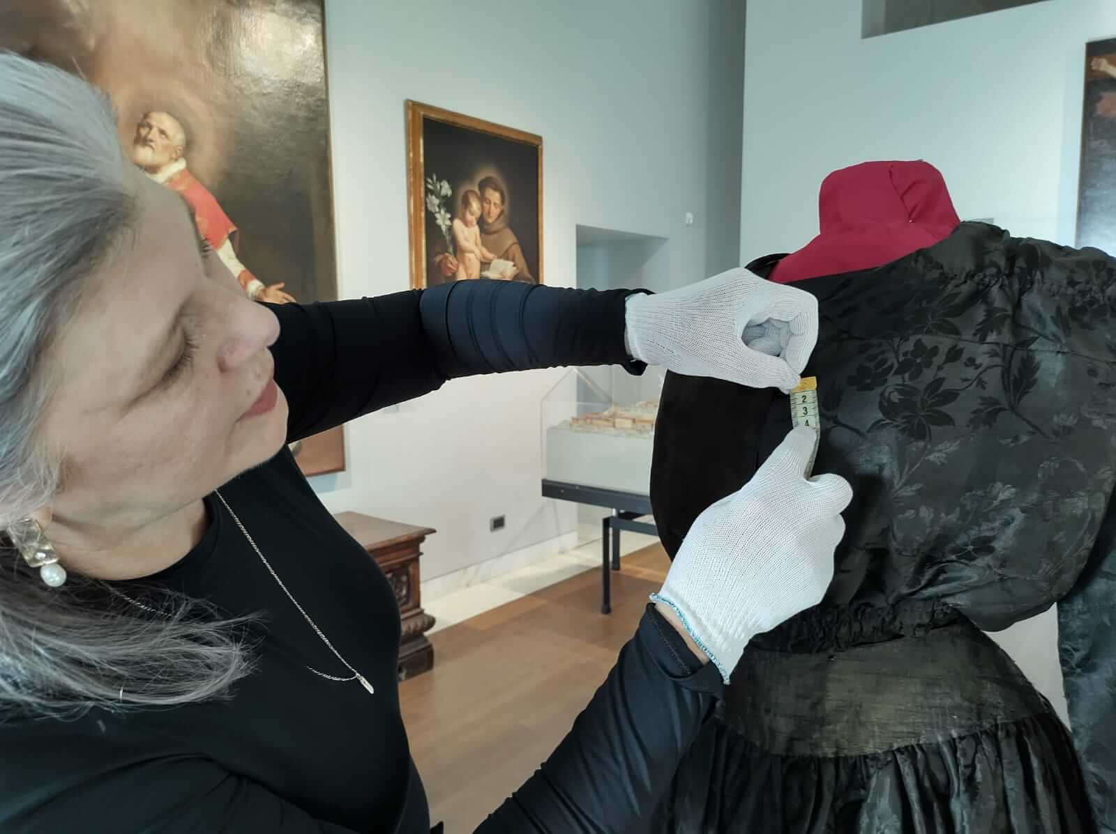 Unifebe confeccionará réplica de roupa utilizada por Anita Garibaldi