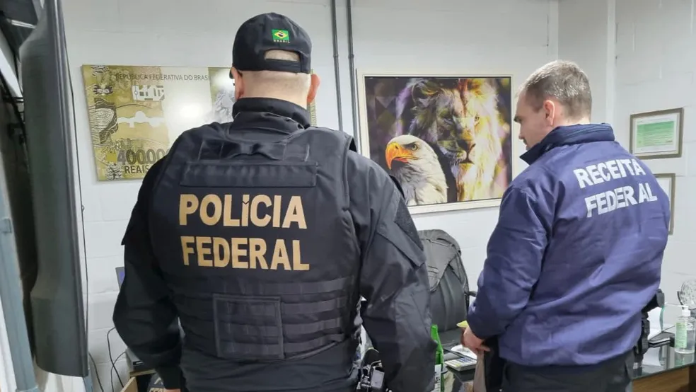 Operação contra fraudes fiscais de R$ 4 bilhões cumpre mandados em SC
