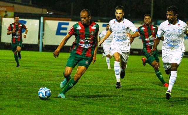 Confira os catarinenses em campo neste domingo no Brasileirão