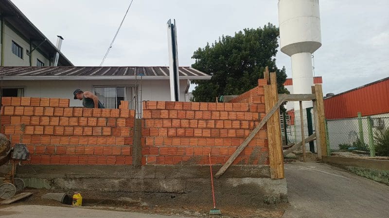 Secretaria e APP realizam melhoria na segurança das escolas de Brusque