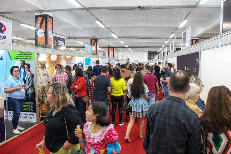 Feira Empreender de Brusque é sucesso em sua primeira edição