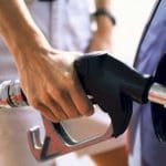 Governo zera impostos sobre gasolina e amplia subsídio ao diesel