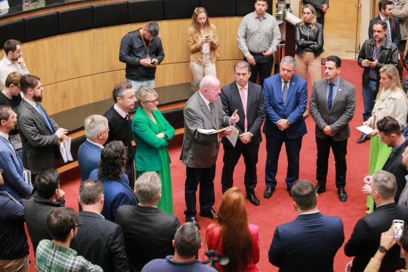 Universidade Gratuita será votada nesta terça, por Marcelo Lula