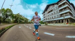 Maratonista de Gaspar há 48 anos se despede das pistas