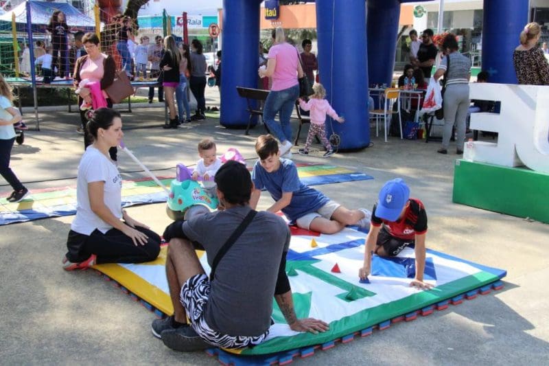 Diversão e prestação de serviços marcam o “Dia C” em Brusque