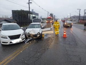 Acidente em Gaspar: motorista tem suspeita de traumatismo craniano