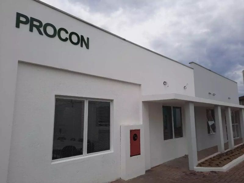 Após denúncias, Procon de Brusque suspende atividades de autoescola