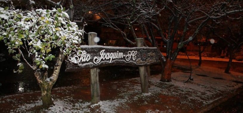 Vídeo: Santa Catarina registra terceira neve do ano