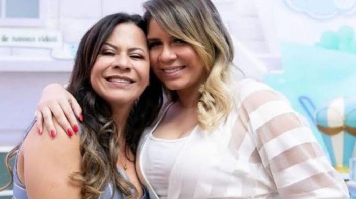 Marília Mendonça: Mãe acha fio de cabelo da filha e emociona fãs