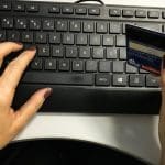 Compras de até US$ 50 pela internet ficam livres de taxação