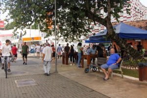 Brusque: serviços de saúde e beleza serão ofertados no “Sábado Fácil”