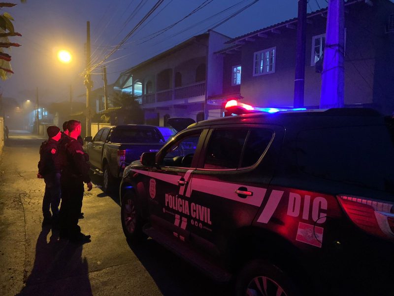 Polícia Civil deflagra operação contra o tráfico de drogas em Brusque