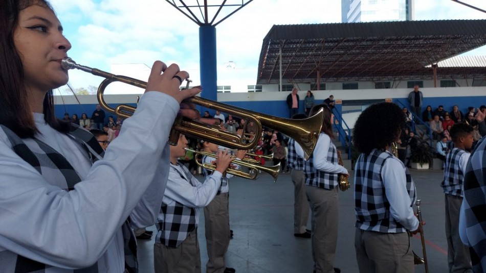 Bandas e fanfarras escolares passam por seletiva para desfile da Oktoberfest