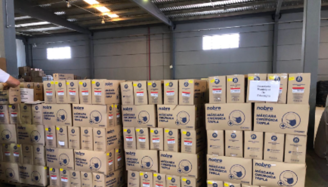 Justiça bloqueia bens por compra irregular de máscaras em Itajaí
