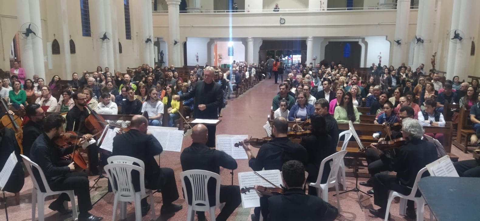 Orquestra da Câmara de Blumenau faz apresentação gratuita na cidade
