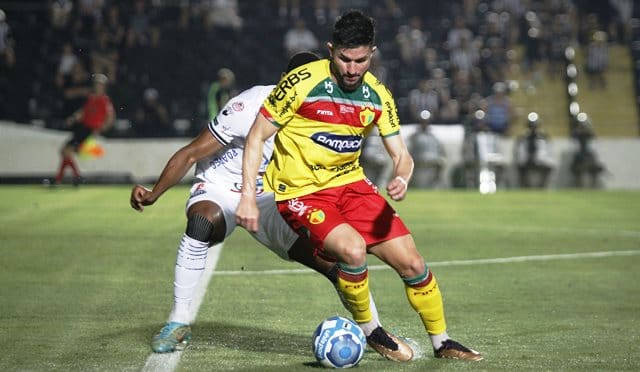Brusque vira no apagar das luzes e garante acesso à série B e vaga na final