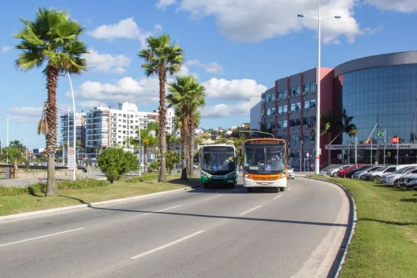 São José: projeto visa reduzir tarifas do transporte coletivo