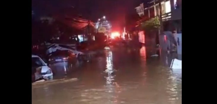 Reservatório de água rompe no bairro Monte Cristo em Florianópolis