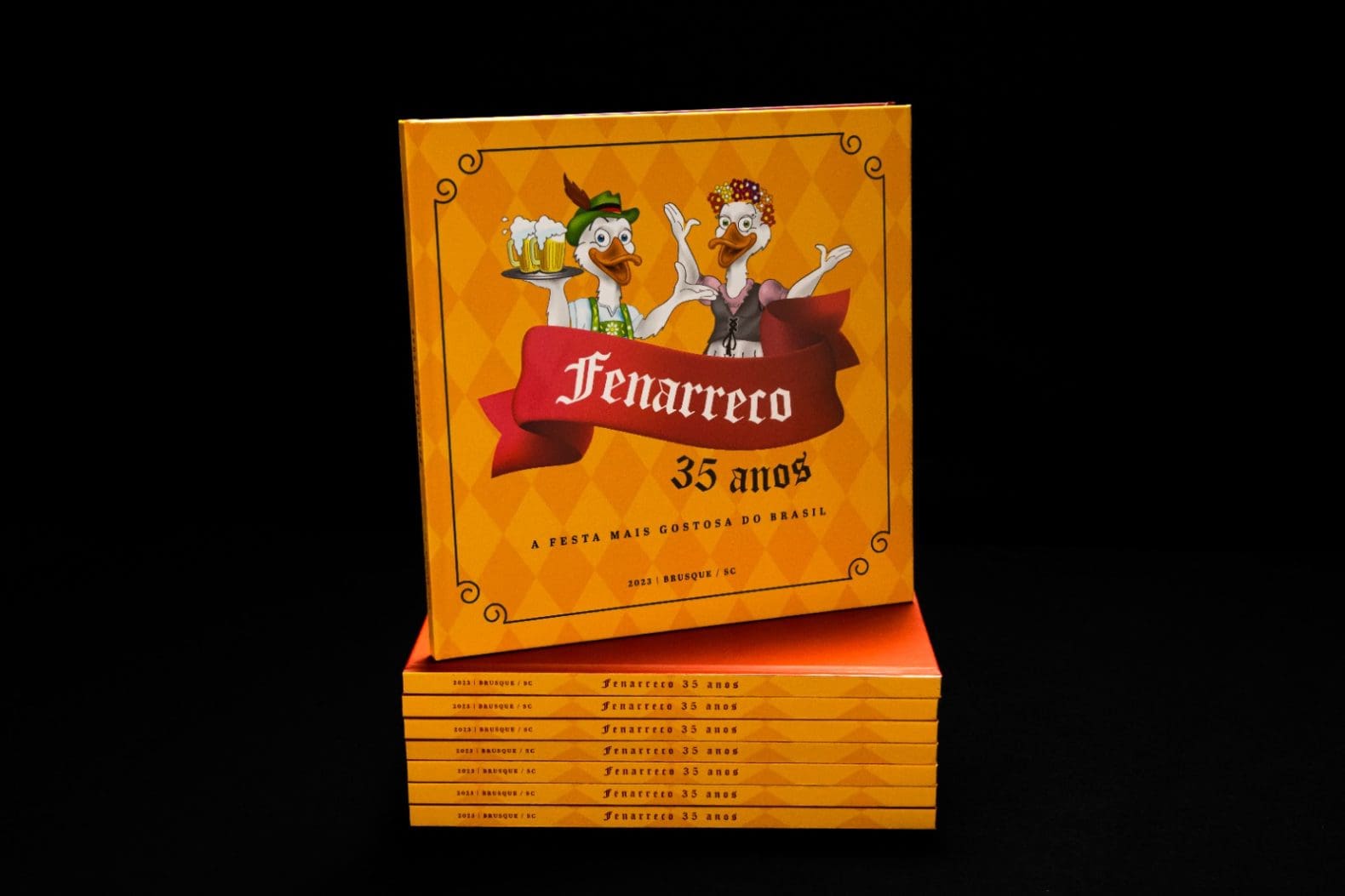 Fotolivro sobre a Fenarreco será lançado neste mês em Brusque