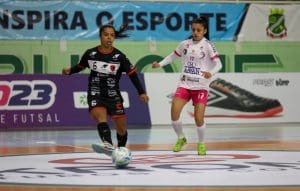 Barateiro Futsal: Jogo na Arena Brusque no sábado tem entrada gratuita