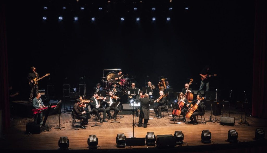 Especial Sinfônico da Ossca homenageia Elton John neste sábado
