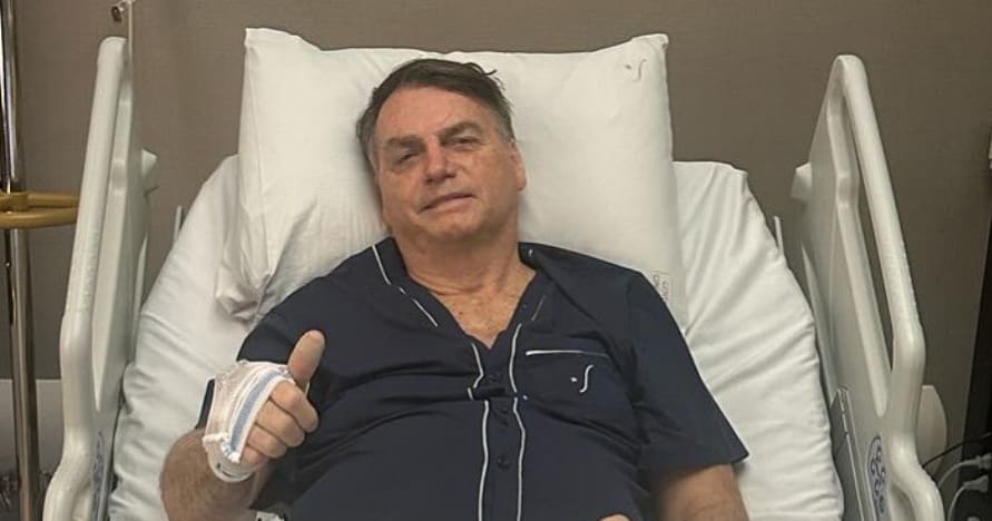 Bolsonaro volta a ser internado com desconfortos abdominais