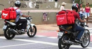Entregadores ganham linha de crédito para compra de motos e bicicletas