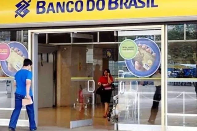 Correios fecham até mil agências e iniciam plano de reestruturação