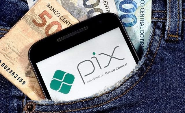 Banco Central comunica vazamento de dados de 3 mil chaves PIX