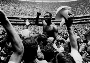 Maior jogador do mundo celebraria aniversário nesta segunda-feira (23)