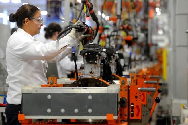 Desemprego tem menor índice no trimestre desde 2014 no Brasil
