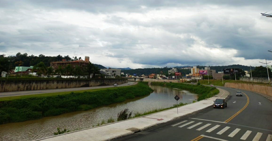 Brusque: temporais com chuva intensa e volumosa entre sexta-feira e domingo