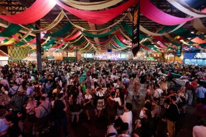 Oktoberfest: Prefeitura lançará edital exclusivo para cervejarias com sede em Blumenau