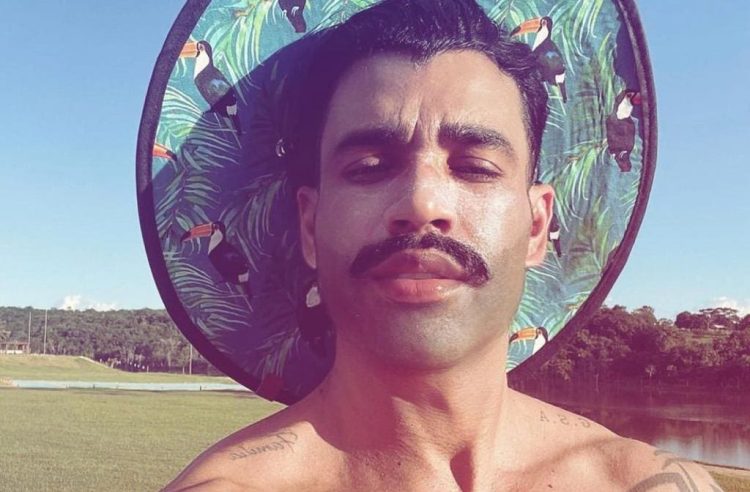 Gusttavo Lima aparece com novo visual e é alvo de críticas na internet