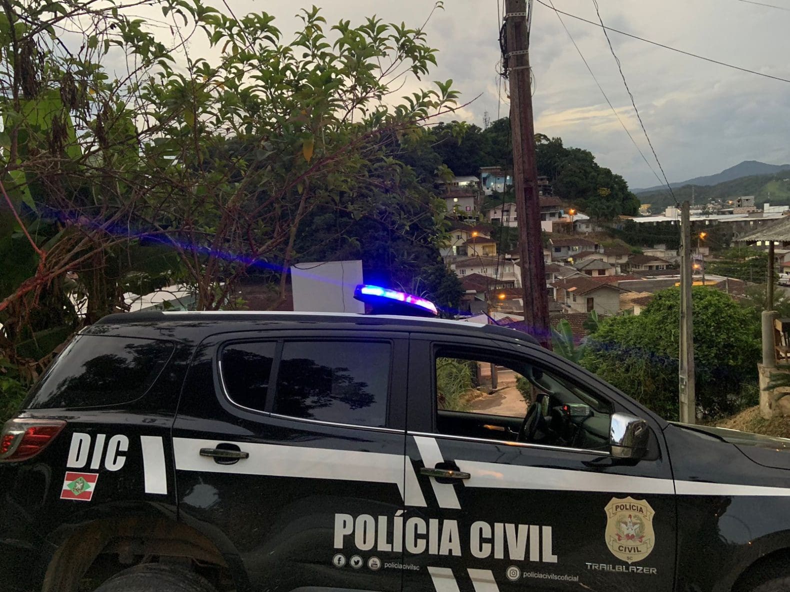 Operação contra exploração sexual cumpre mandados em SC