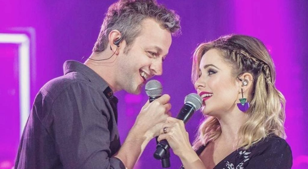 Sandy declara amor eterno a Lucas no aniversário do ex