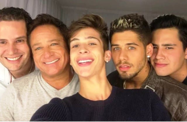 Mulher procura cantor Leonardo após mãe afirmar que sertanejo é pai dela