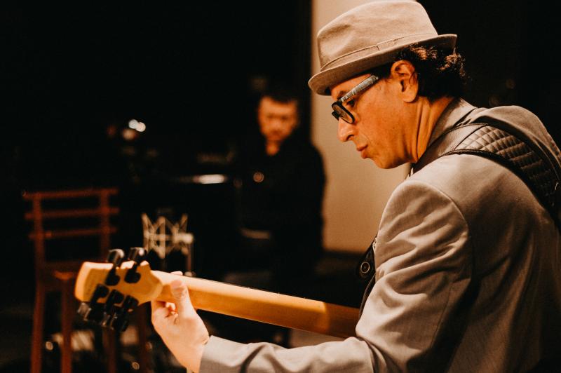 Itajaí: Conservatório promove workshop de produção musical com Eduardo Machado