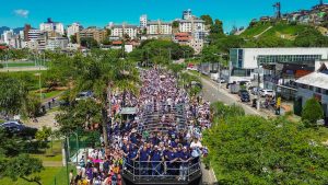 Marcha para Jesus 2023 reúne milhares de fiéis em Florianópolis