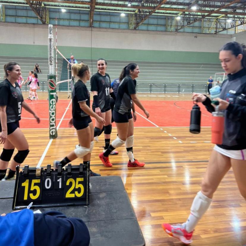 Brusque garante vaga na final do Vôlei Feminino do JASC
