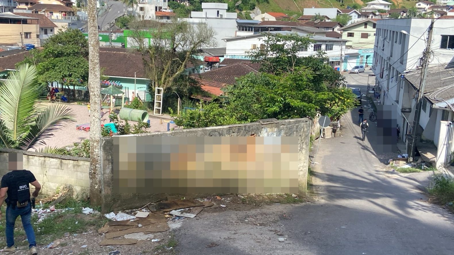 Em operação Polícia Civil prende dois homens em Brusque